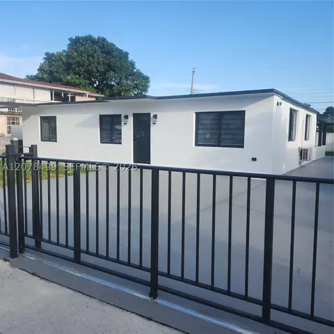 730 E 17th St, Hialeah, FL 33010