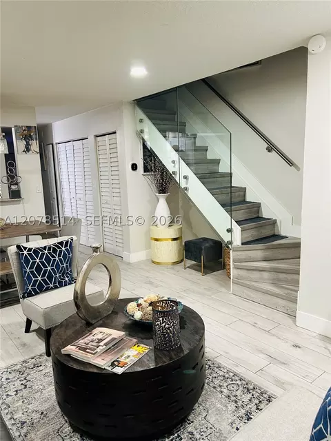 9835 Riverside Dr #7-39, Coral Springs, FL 33071