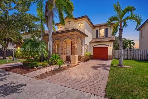 11242 SW 242nd St, Homestead, FL 33032
