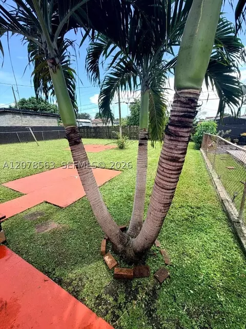 1340 W 36th St, Hialeah, FL 33012 photo 9