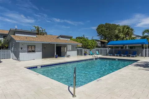 1557 N 15th Ter, Hollywood, FL 33020