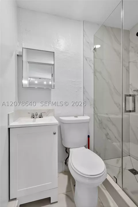 Bath - 40 NW 68th St, Miami, FL 33150 photo 1 of 2