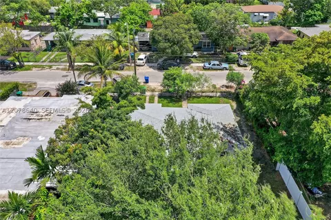 View/Area - 40 NW 68th St, Miami, FL 33150 photo 3 of 3