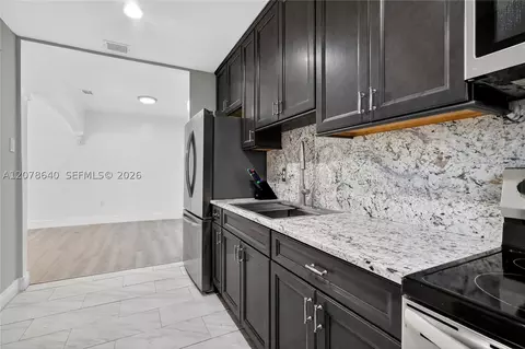 Kitchen - 40 NW 68th St, Miami, FL 33150 photo 3 of 3