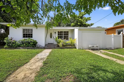 40 NW 68th St, Miami, FL 33150