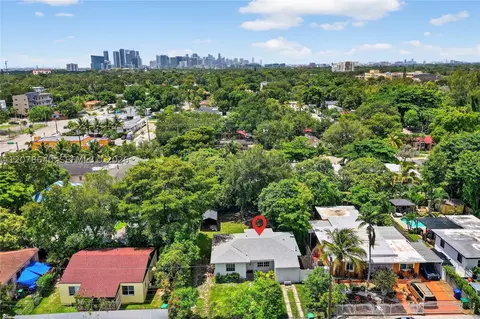 View/Area - 40 NW 68th St, Miami, FL 33150 photo 2 of 3