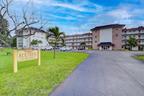 Undisclosed, Lauderdale Lakes, FL 33319