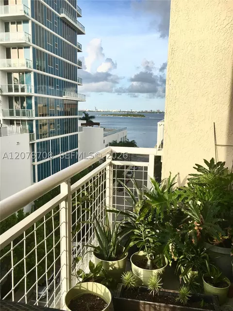 2001 Biscayne Blvd #2604, Miami, FL 33137