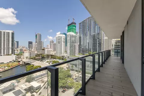 88 SW 7th St #1511, Miami, FL 33130