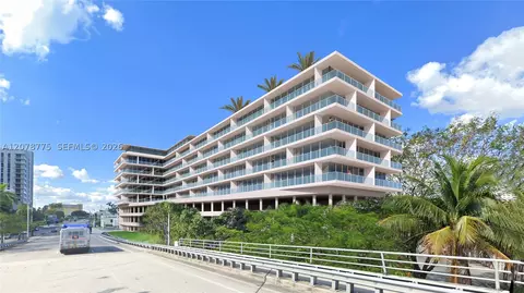 529 W Flagler St, Miami, FL 33130 photo 2