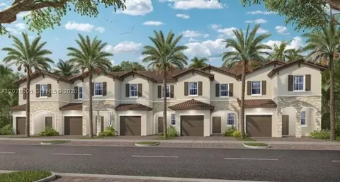 2568 SE 30 St, Homestead, FL 33035