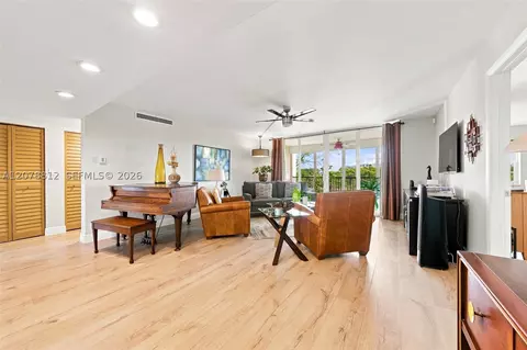 3940 Inverrary Blvd #601-A, Lauderhill, FL 33319