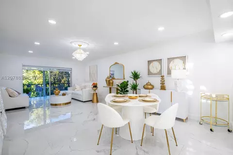 300 S Hollybrook Dr #310, Pembroke Pines, FL 33025
