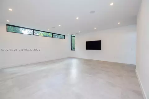Other - 7425 Howard Dr, Pinecrest, FL 33156 photo 6 of 20