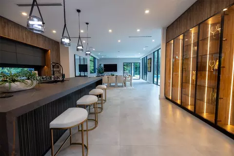 Entry Way - 7425 Howard Dr, Pinecrest, FL 33156 photo 1 of 4
