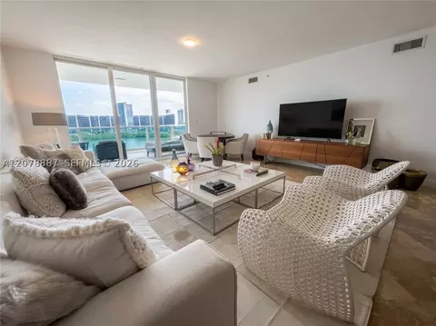3301 NE 183rd St #1105, Aventura, FL 33160