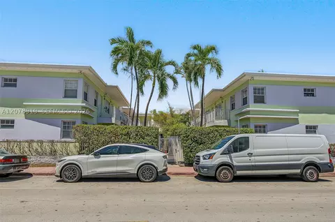 915 8th St #102, Miami Beach, FL 33139