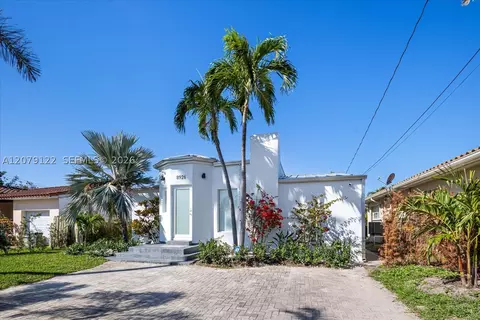 Exterior - 8926 Emerson Ave, Surfside, FL 33154 photo 1 of 3