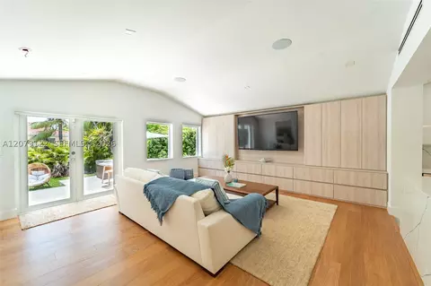 Living - 8926 Emerson Ave, Surfside, FL 33154 photo 6 of 6