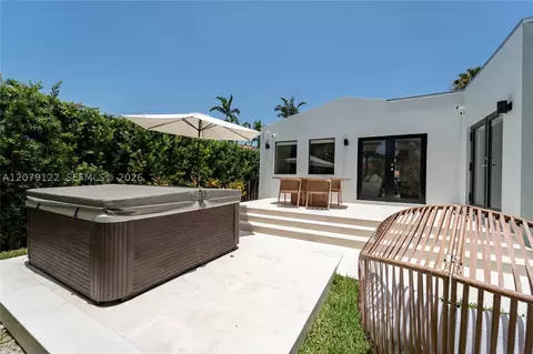 Exterior - 8926 Emerson Ave, Surfside, FL 33154 photo 4 of 5