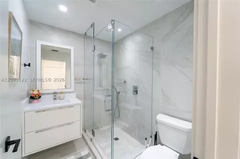 Bath - 8926 Emerson Ave, Surfside, FL 33154 photo 1 of 5