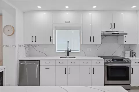 Kitchen - 8926 Emerson Ave, Surfside, FL 33154 photo 1 of 5