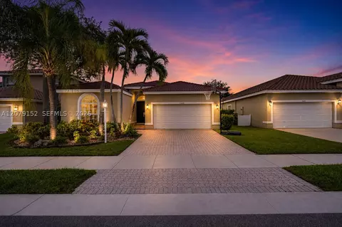 11625 NW 48th St, Coral Springs, FL 33076