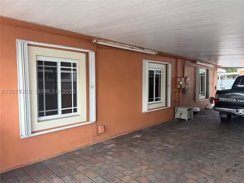 Exterior - 962 E 19th St, Hialeah, FL 33013 photo 6 of 6