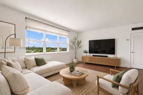 900 SW 84th Ave #415D, Miami, FL 33144