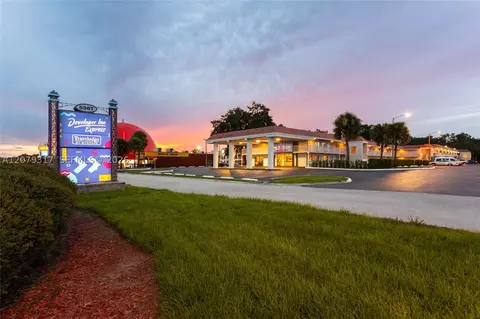 5367 W Irlo Bronson Memorial Hwy #4-200, Kissimmee, FL 34746