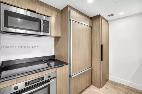 Kitchen - Undisclosed, Miami, FL 33132 photo 3 of 3