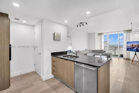 Kitchen - Undisclosed, Miami, FL 33132 photo 1 of 3