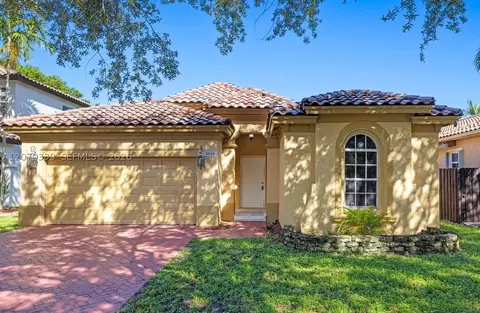 5040 SW 139th Ter, Miramar, FL 33027