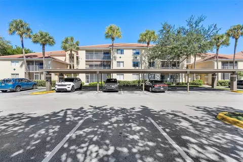 450 S Park Rd #5-105, Hollywood, FL 33021