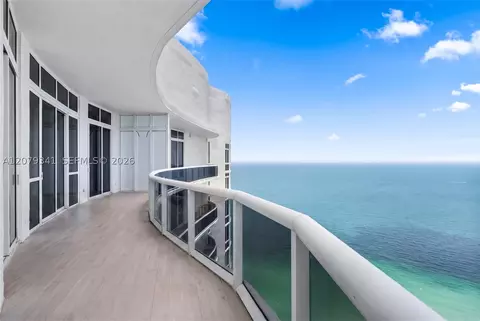 16001 Collins Ave #PH 4307, Sunny Isles Beach, FL 33160