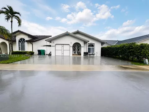 4939 SW 143rd Ave, Miami, FL 33175