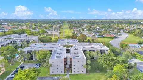 8500 SW 133rd Ave Rd #302, Miami, FL 33183