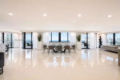 20185 E Country Club Dr #1801, Aventura, FL 33180