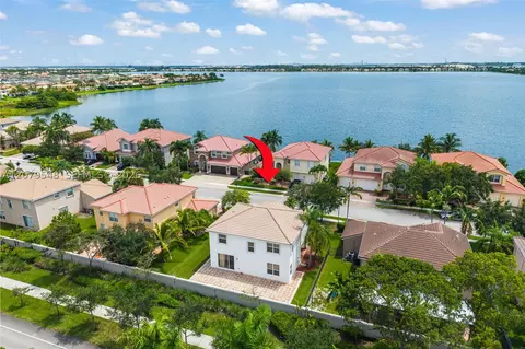 18051 SW 41st St, Miramar, FL 33029