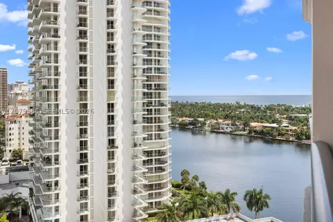 19667 W Turnberry Way #15-G, Aventura, FL 33180