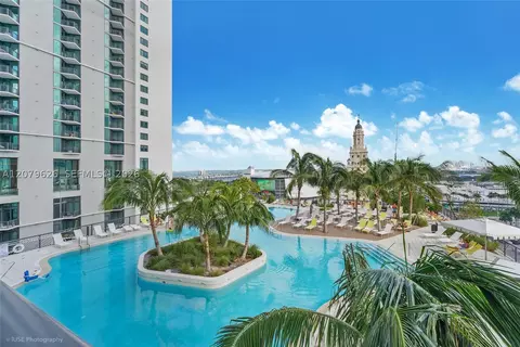 159 NE 6th St #3303, Miami, FL 33132