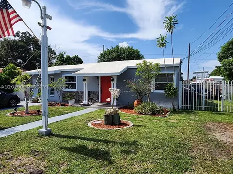 6847 SW 13th St, Miami, FL 33144