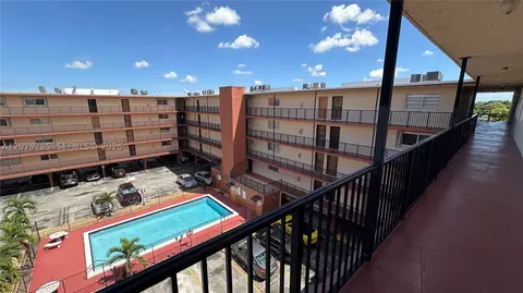 Other - 1075 W 68th St #403, Hialeah, FL 33014 photo 3 of 4