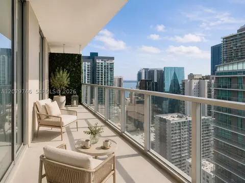1111 SW 1st Ave #UPH4015, Miami, FL 33130