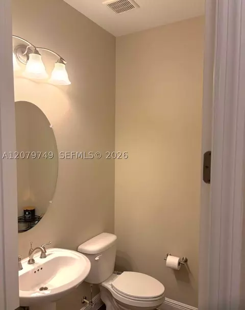 Bath - 2919 Trasona Dr, Melbourne, FL 32940 photo 1 of 5