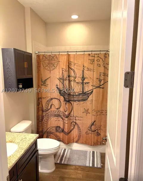 Bath - 2919 Trasona Dr, Melbourne, FL 32940 photo 4 of 5