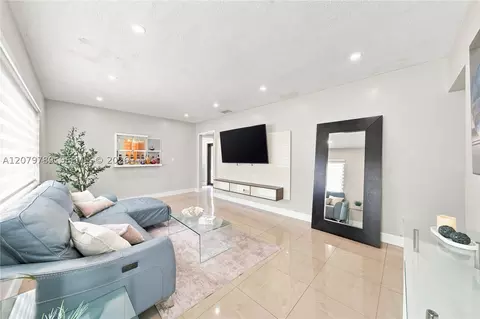 Living - 4041 W 8th Ave, Hialeah, FL 33012 photo 1 of 2