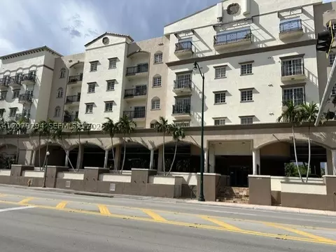 5271 SW 8th St #313, Miami, FL 33134