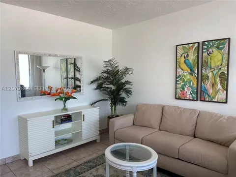 3177 S Ocean Dr #321, Hallandale Beach, FL 33009