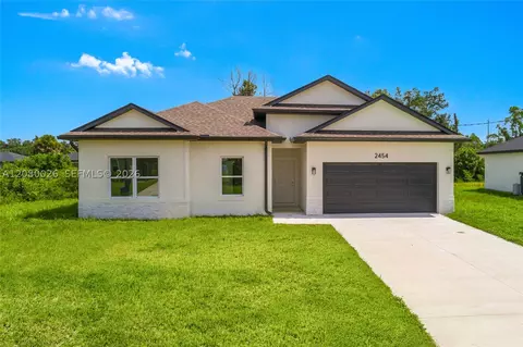 2454 Chipley Ave, North Port, FL 34286